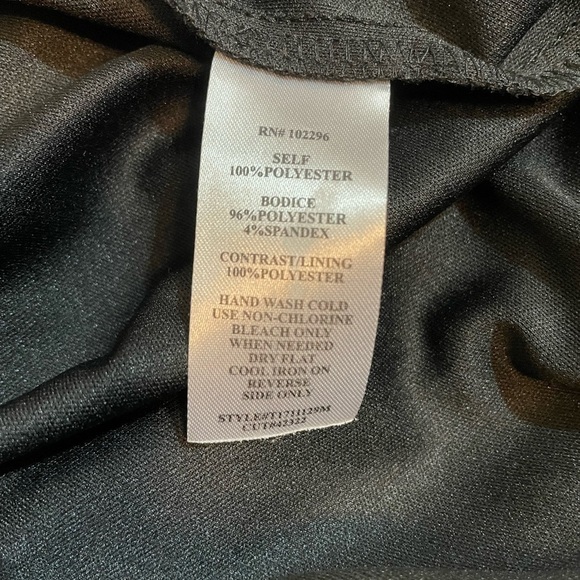 Connected Apparel Sleeveless V-Neck Black and Sequined Cocktail Dress-Size 6 - Picture 12 of 13